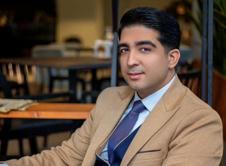 pexels-amir-abbaspoor-748889438-28243069